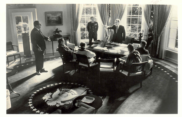 Nixon's Oval Office Carpet
