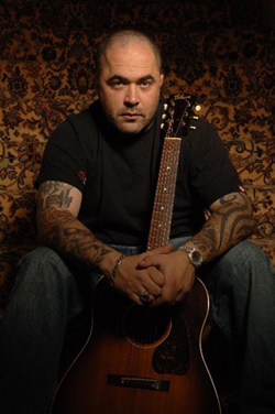 Vocalist for Staind Aaron Lewis
