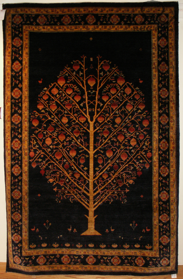 Tree Rug Animal Motif