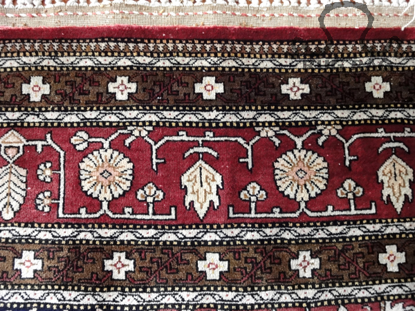Border of Silk Qom
